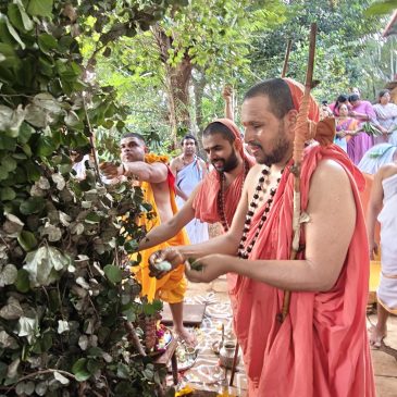 ಮಠಗಳ ಪರಂಪರೆ ಉಳಿವಿಗೆ ಶಿಷ್ಯರ ನಿಷ್ಠೆಯೇ ಆಧಾರ; ಸ್ವರ್ಣವಲ್ಲೀ ಶ್ರೀ